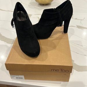 Me too black suede Lasky shoe boot